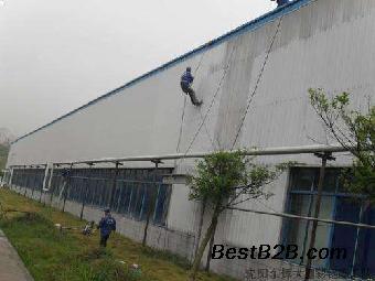 幸福路街道工业场景的喷漆服务